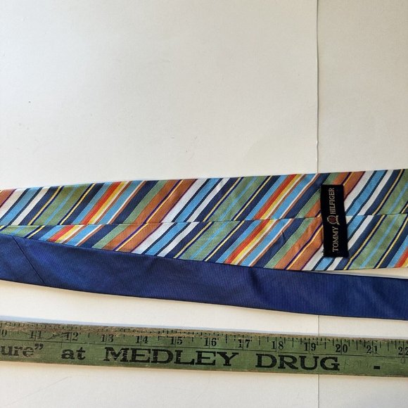 TOMMY HILFIGER Vintage Striped Men's 100% Silk Neck Tie Made In USA - Picture 6 of 8